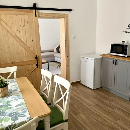 Appartement Fenyőudvar Mocsa
